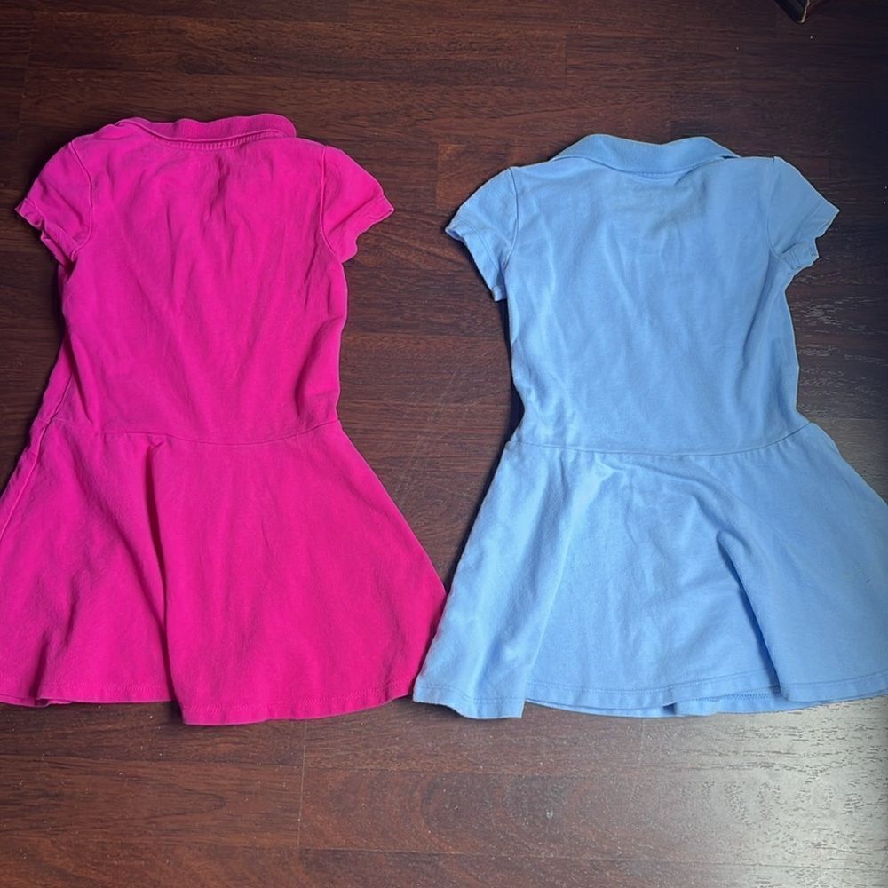 A pair of uniform dresses - Picture 4 of 4
